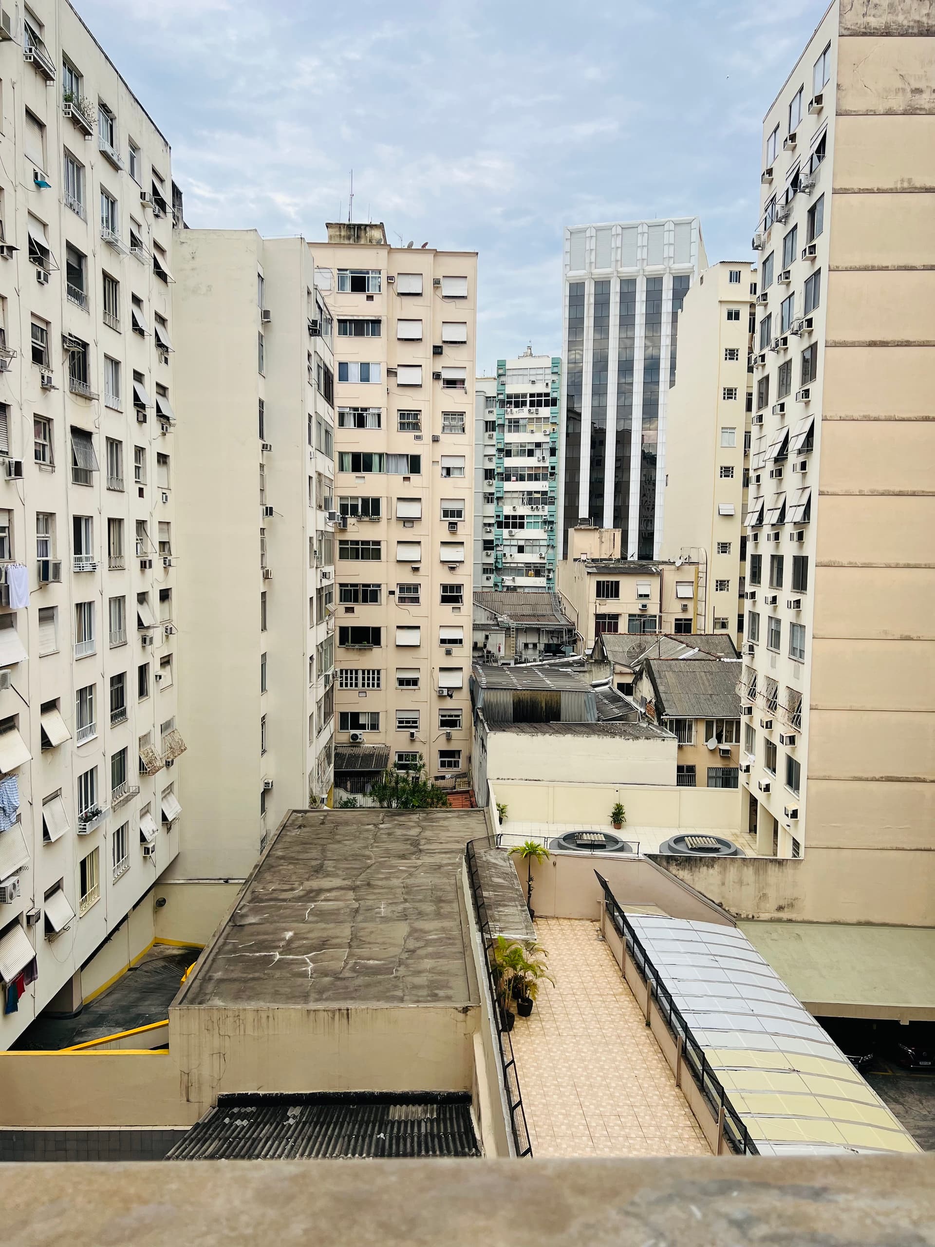 Suíte praiana em apê compartilhado no Arpoador! - 7