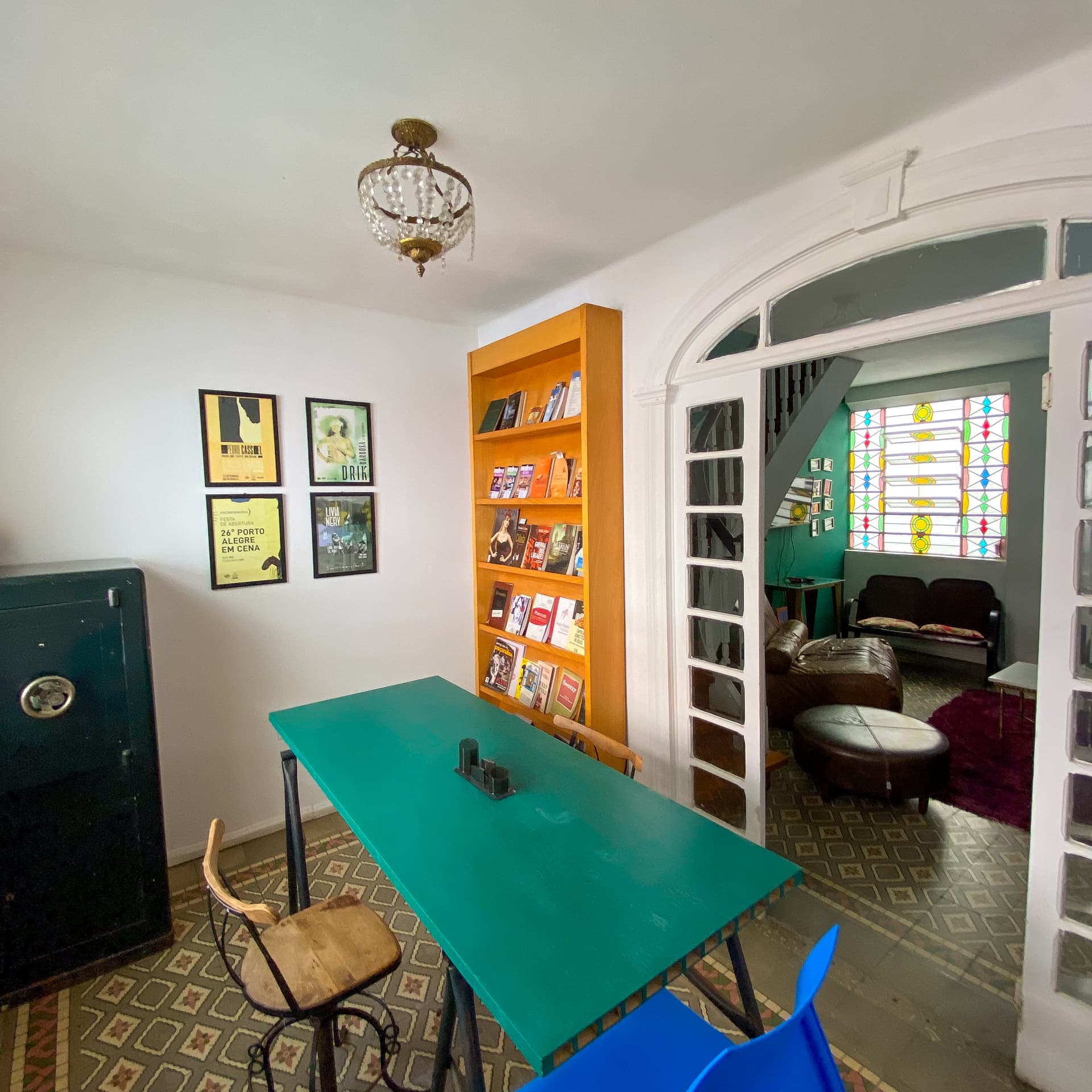 QUARTO NO CENTRO HISTÓRICO DE PORTO ALEGRE - 5