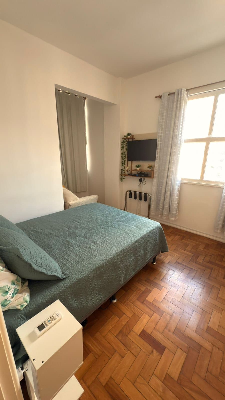 Quarto com banheiro privativo na Praia de Botafogo - 2