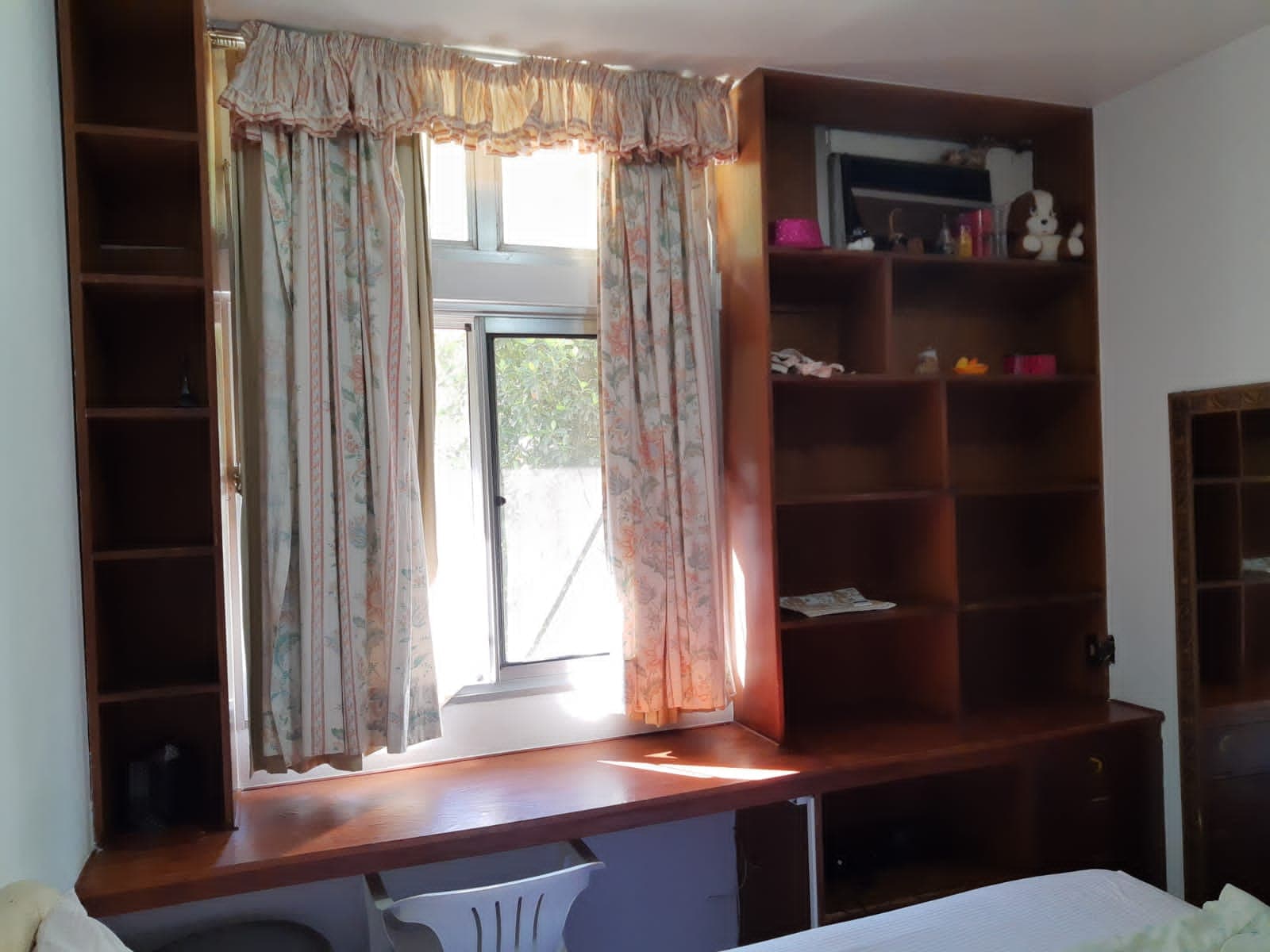 Quarto mobiliado em frente a Estação Cantagalo do Metrô - 4